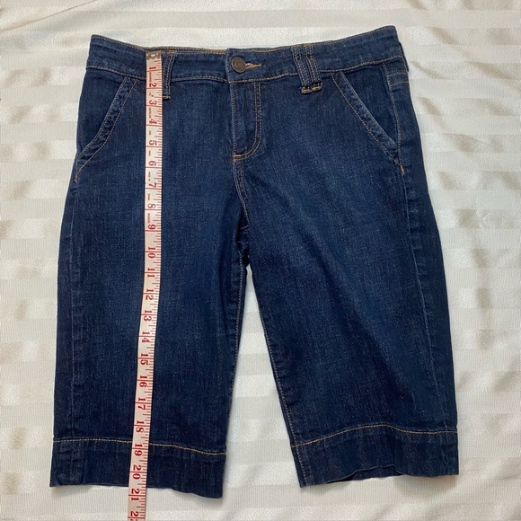 Kut from the Kloth Bermuda Shorts Sz 8 Dark Wash Gold Thread 4 pockets E… - Picture 8 of 15